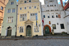 Riga-tips_Three-Brothers